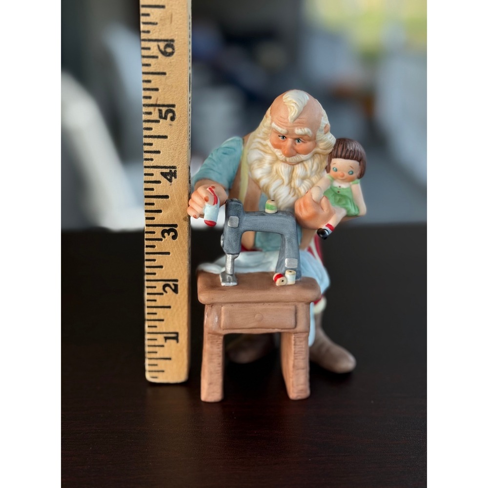 Hallmark Vintage 1988 Limited Edition Santa Claus Sewing Doll Porcelain Figurine - Picture 7 of 7